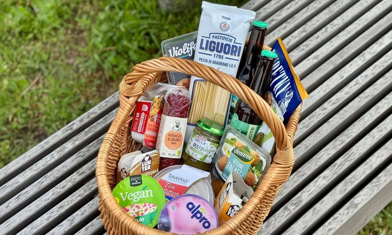 Veganes Picknick-Paket